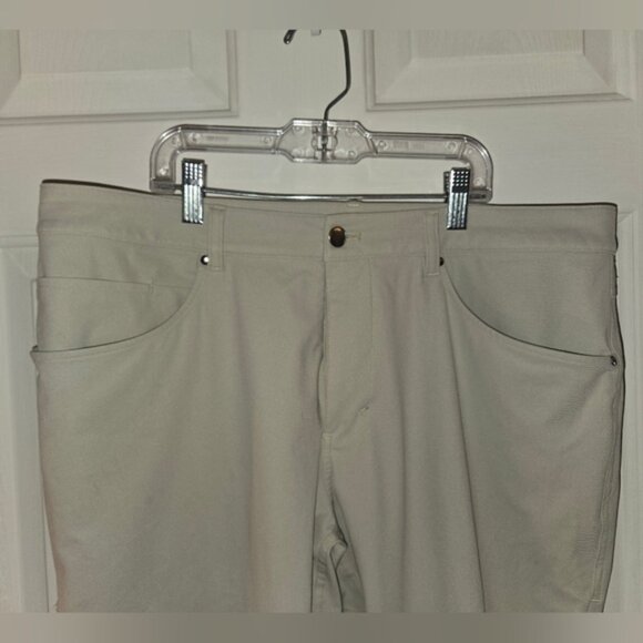 Lululemon Athletica Men's Khaki Athletic Pants Size 35 - Picture 2 of 9